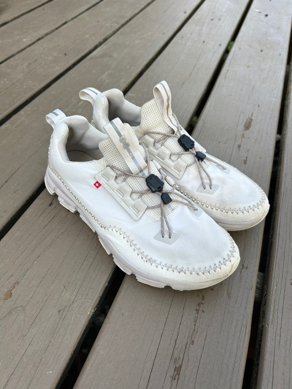 QC On Cloud Cloudaway CloudTec Running Shoes Ivory Pearl | Women’s Size 8 EU 39